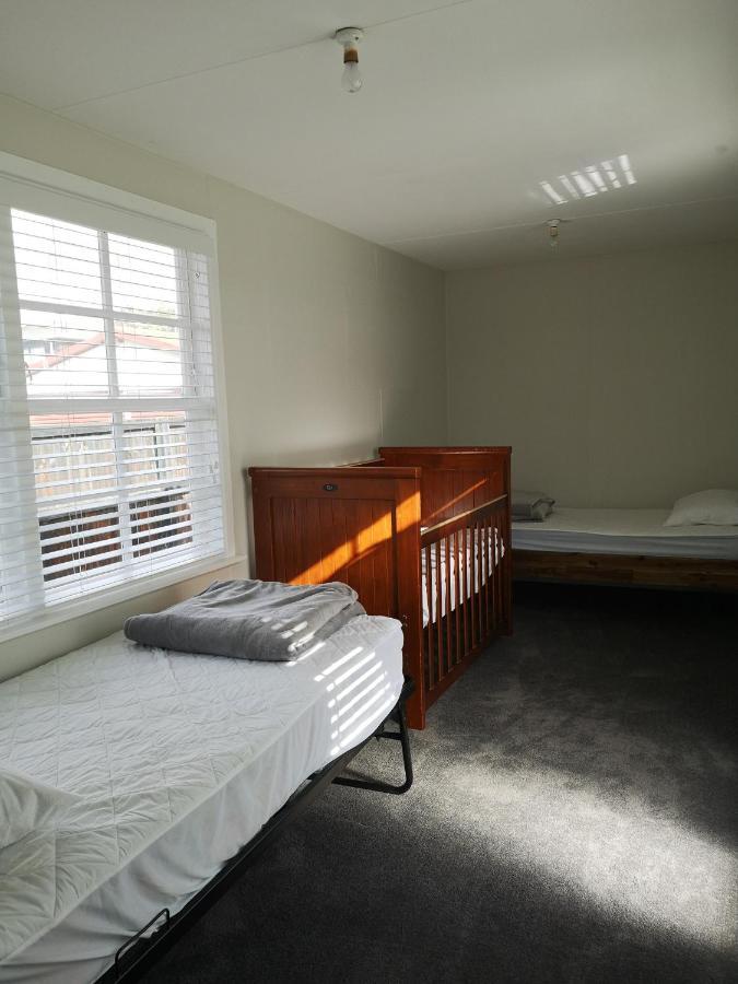 Cheerful 4 Bedroom Holiday Home Роторуа Екстериор снимка